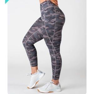 Curves N Combat Boots Brown Green Camo Leggings with pockets (V5)